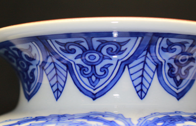 23407 幻の極真焼 宮内庁御用達 皇室御用窯元 14代辻常陸 (染付桐花双