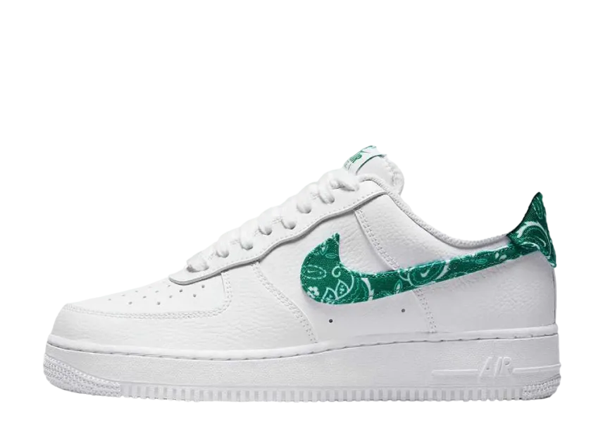 Nike Women's Air Force 1 Low '07 Essential 