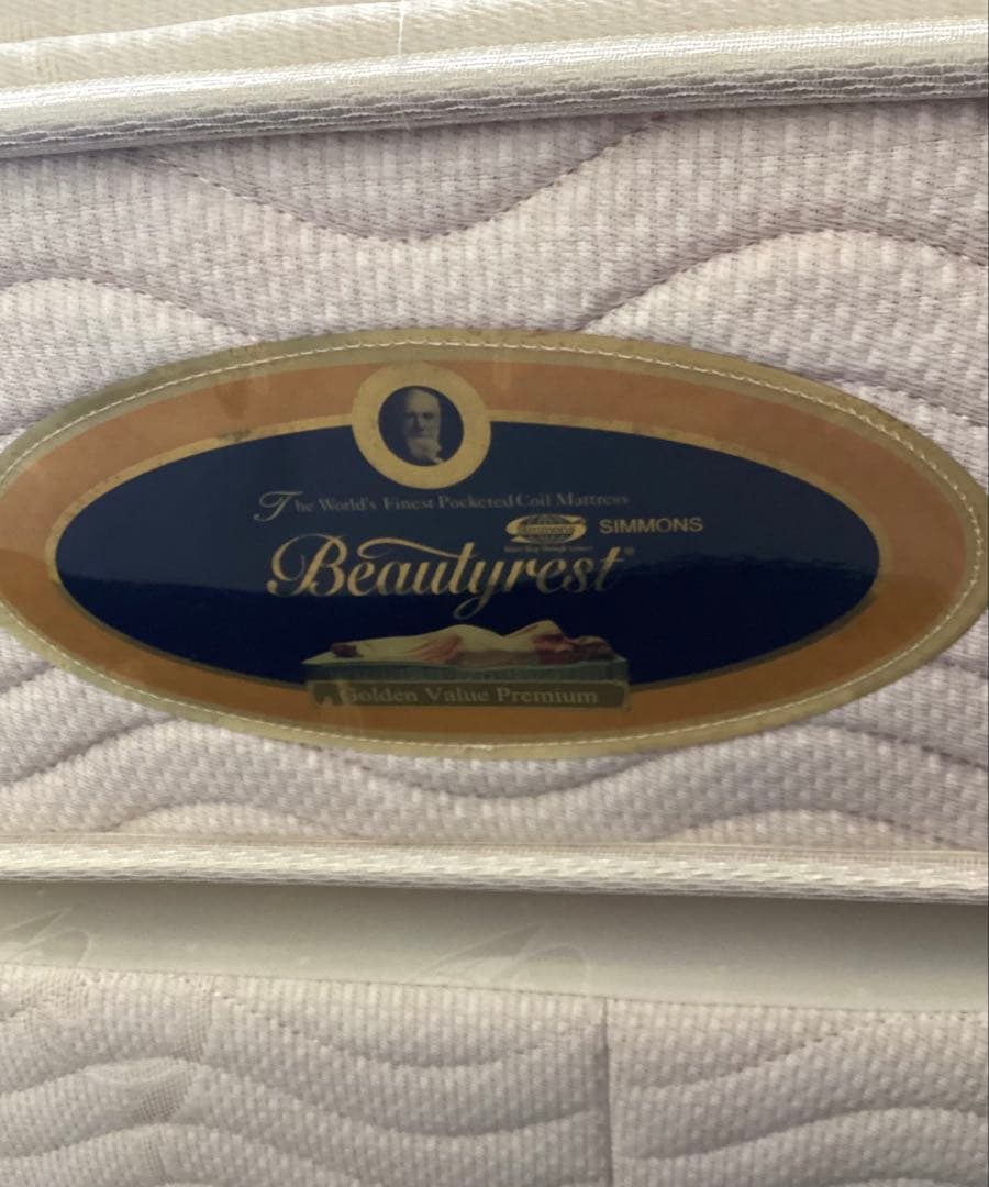 シモンズビューティレストゴールデンバリュープレミアム　ダブルマットレス&ボトム